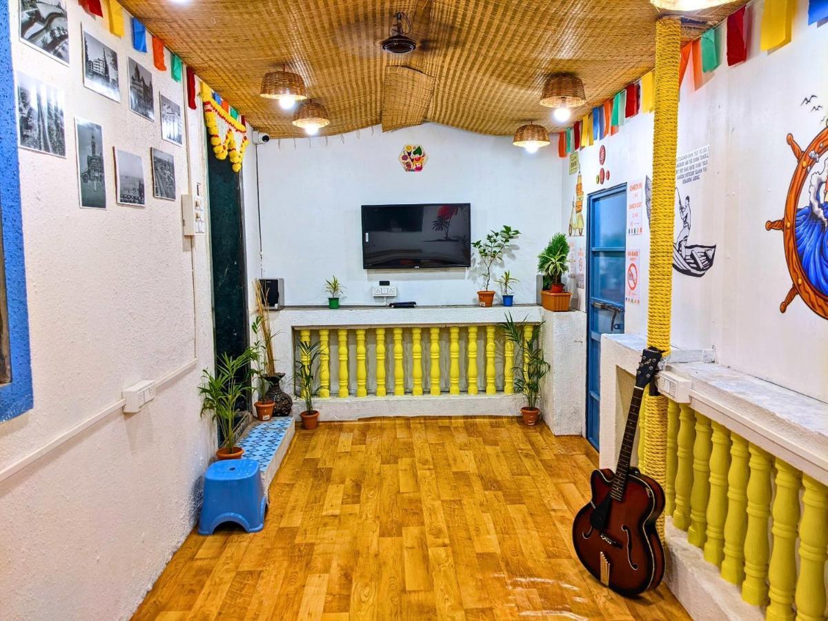 Awaara Backpackers Hostel, Alibag Luaran gambar