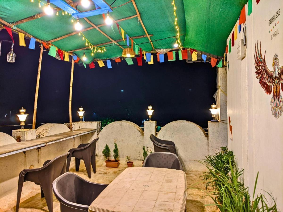 Awaara Backpackers Hostel, Alibag Luaran gambar