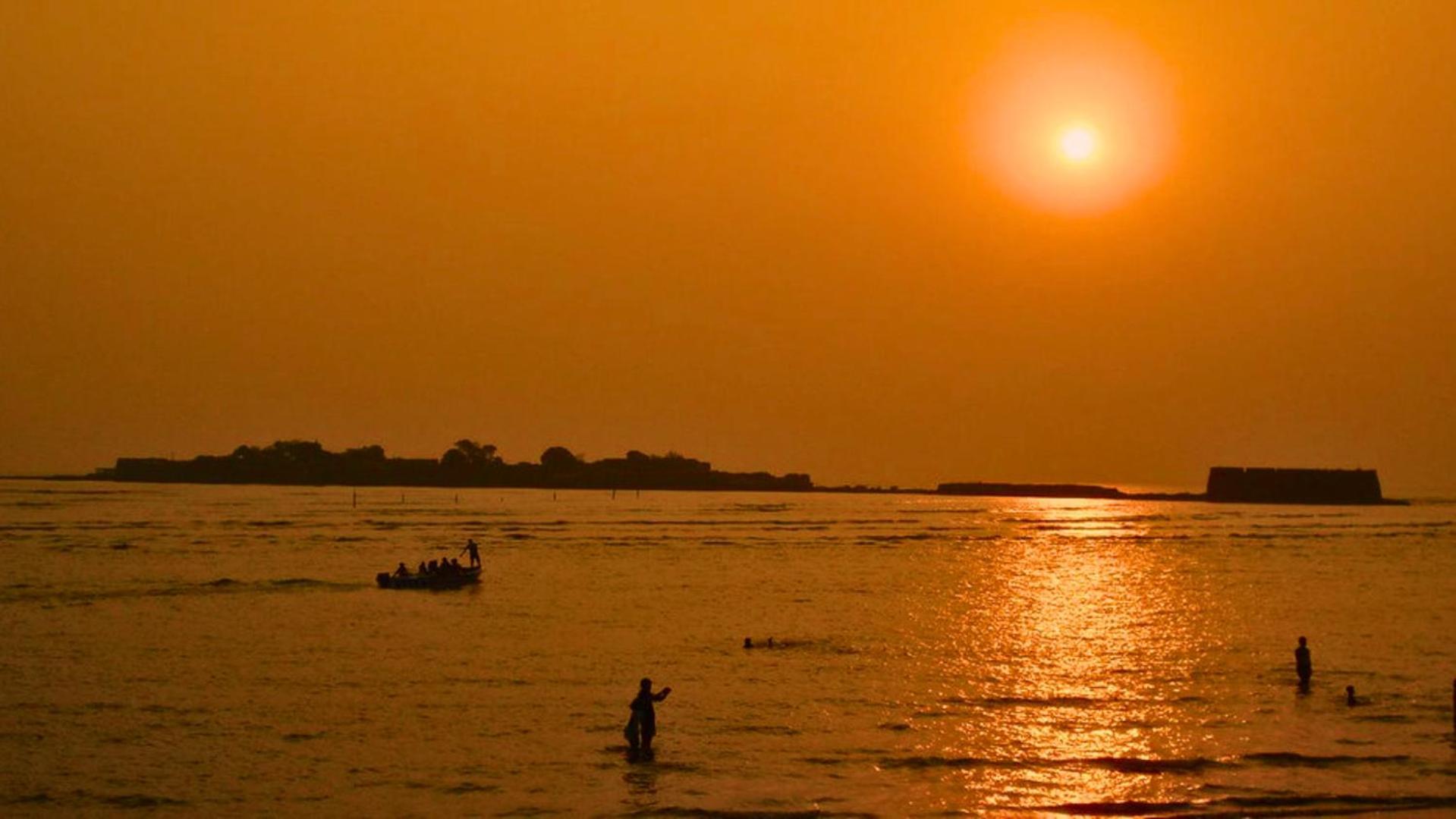 Awaara Backpackers Hostel, Alibag Luaran gambar